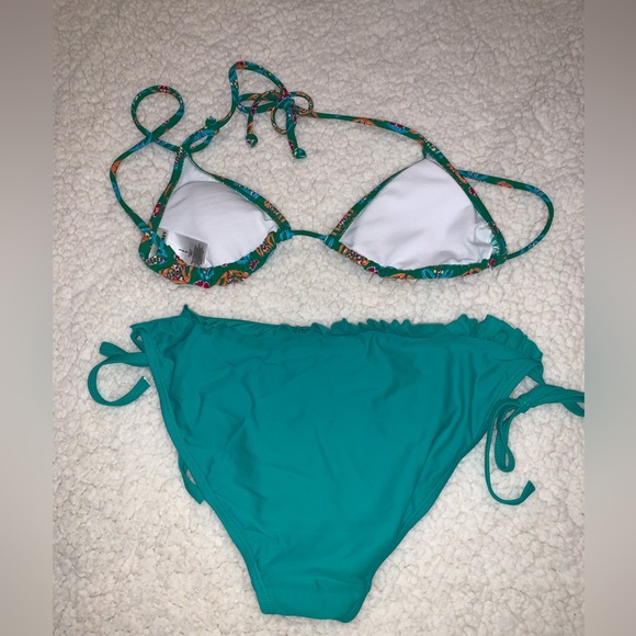 Old Navy Bikini Set - Geometric Pattern Top Green Bottoms - Women’s Small Y2K - Picture 2 of 3